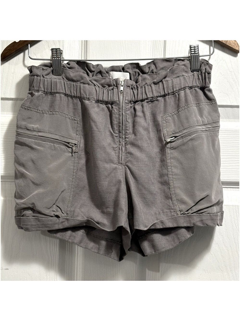 Aritzia Wilfred Paradis Paperbag Linen and Silk Pocket Shorts Gray Size 6